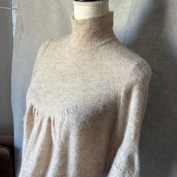 Feather Bone Anthropologie S Whitney Merino Alpaca Bell Sleeve Sweater - Picture 5 of 9